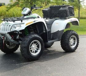 only 690 miles 2500 lb warn winch speedracks rear luggage w audio