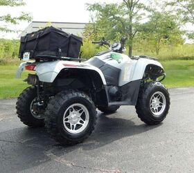 only 690 miles 2500 lb warn winch speedracks rear luggage w audio