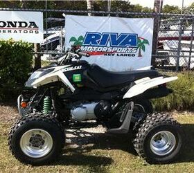 very clean low hours automatic excellent mid sized sport quad w a automatic