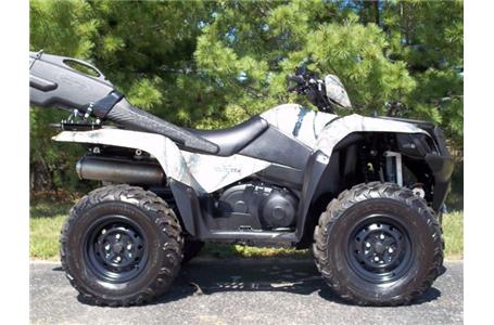 nearly new suzuki king quad 450 axi that has only 5 8 hours and 10 miles of use
