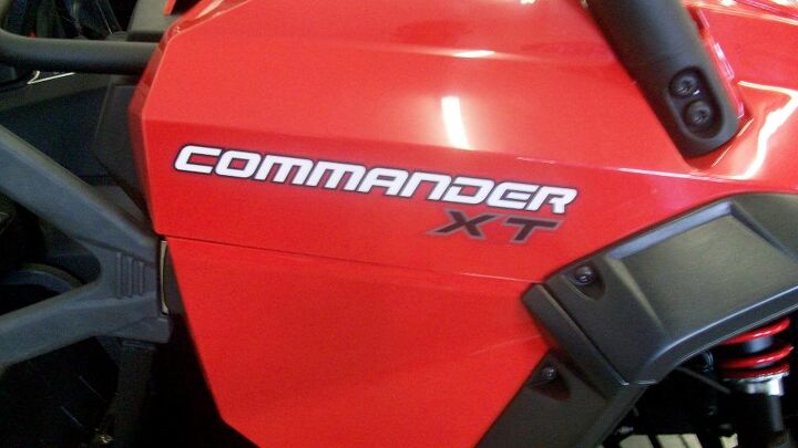 2011 can am commander xt 1000 for sale call