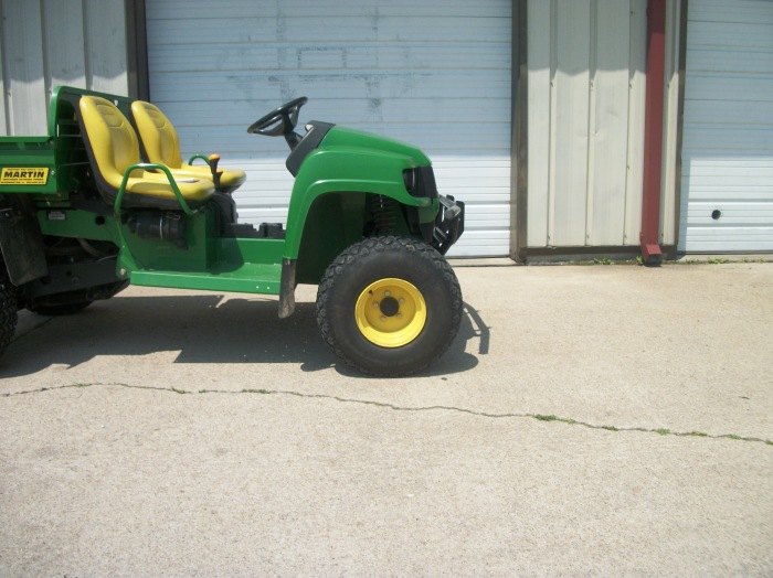 green yellow jd gator call for details ready to sell