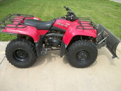 RED YFM400 With 1325 Miles. Call for Details; Ready to Sell