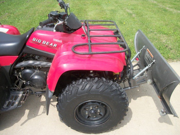 red yfm400 with 1325 miles call for details ready to sell