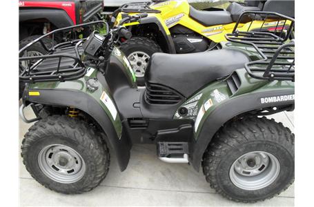 2001 traxter with only 840 miles winch cold weather kit front and rear rack