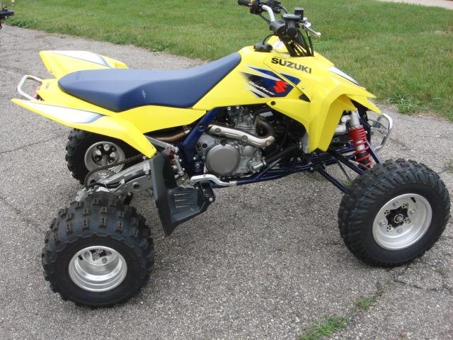 mint condition 450 quadracer mint condition full warrantybarely