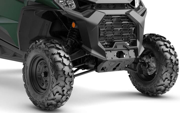 can am commander dps 1000r vs yamaha rmax2 1000 vs polaris general 1000 by the, Can Am Commander DPS Suspension