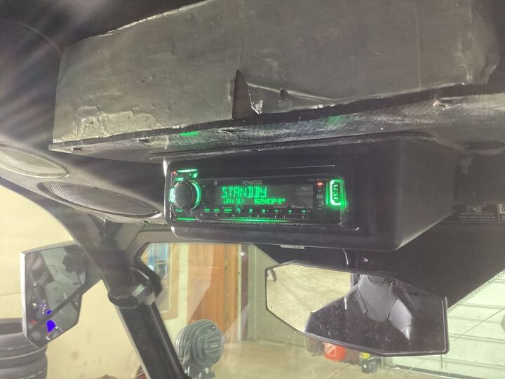 5876 miles power steering roof kenwood audio system pro armor wheels 30 sti