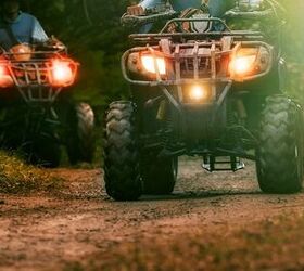 how to break in your atv belt, A pair of ATVs on the trail