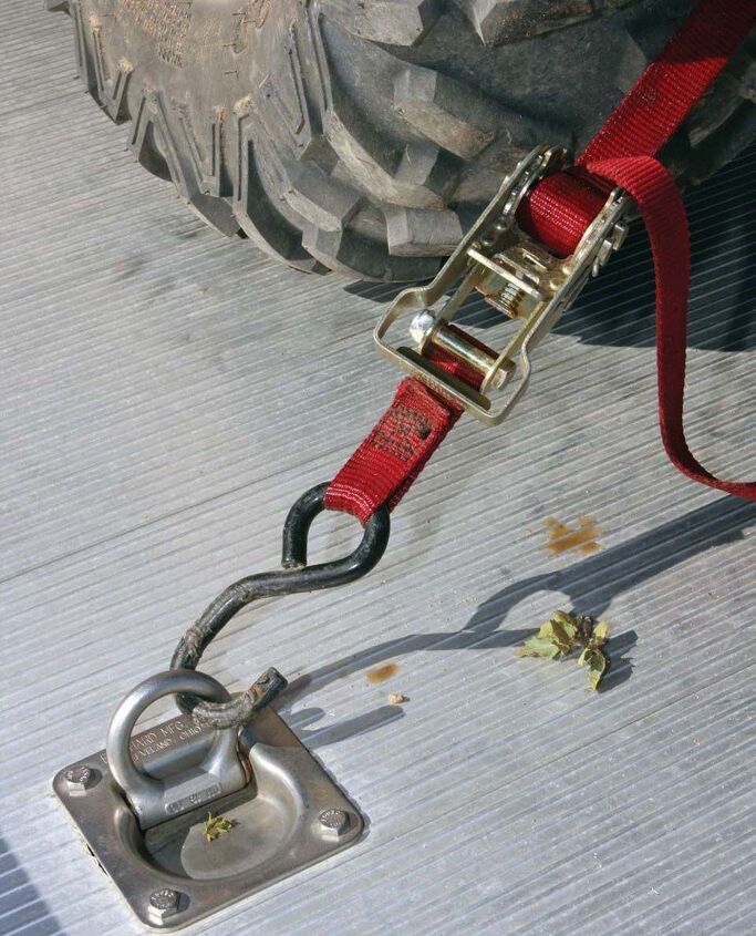 how to safely tie down a utv to a trailer, Ratchet Strap