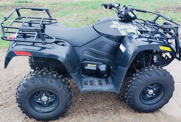 arctic cat vlx 700 w eps only 133 miles check it out