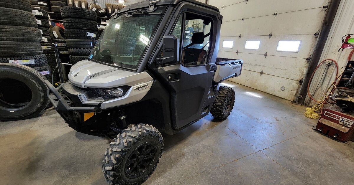 Vivid Can Am Defender Limited For Sale Scene Photography Vivid Can Am Defender Limited For Sale Scene Photography