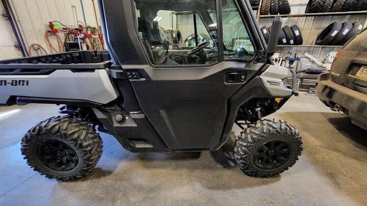 2020 can am defender limited hd10