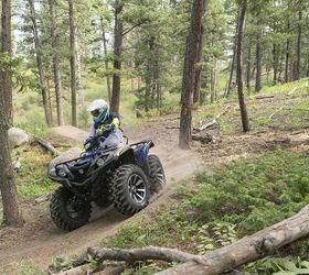 The 5-way preload adjustable shocks and high-clearance a-arms provide a smooth ride and plenty of clearance for the numerous obstacles we encountered on the trails of Rampart Range.