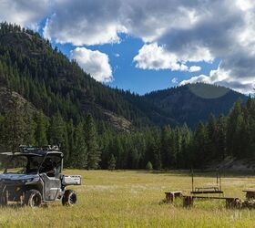 The Ranch has a wide array of accommodations available for travelers, however for those looking to spend their nights beneath the stars, Jason and the team will get you set up to camp in a secluded section of the property and offer everything from basic a tent to full-blown glamping. Photo Credit: WESTx1000