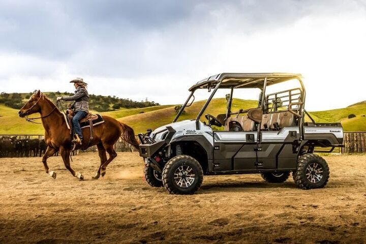 Kawasaki Mule Pro-FX/FXT 820, Pro-FXR 1000/FXT 1000 Are Back For 2025 ...