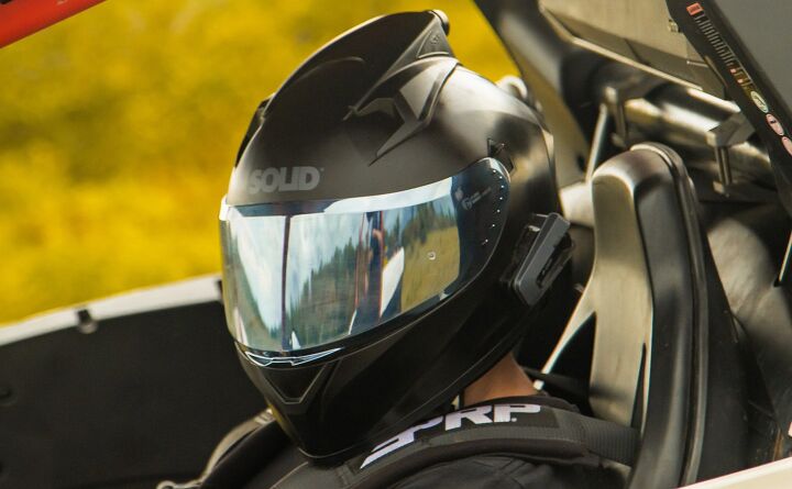 Give Your Communications the Edge When Riding | ATV.com