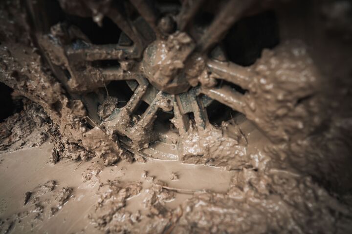 canam outlander xmr1000r muddy bottoms, Photo Credit S3 Media Can Am Off Road