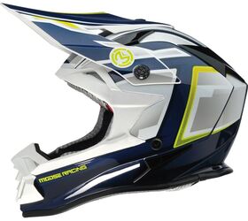 マルクスレーサー Ride Protected with the Moose Offroad MR3 Helmet and XCR Goggle
