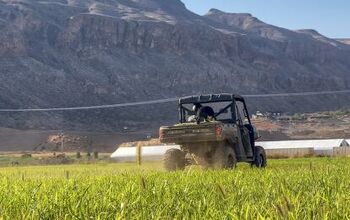 Polaris Ranger XP Kinetic Ultimate Meets The Farm