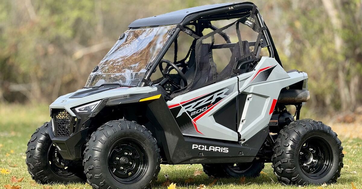 Two RZRs Up For Auction This Week on DirtHammer.com | ATV.com