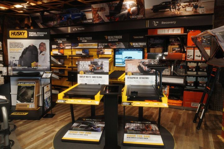 RealTruck and Rack Attack Announce “Store-in-Store” Retail Partnership ...